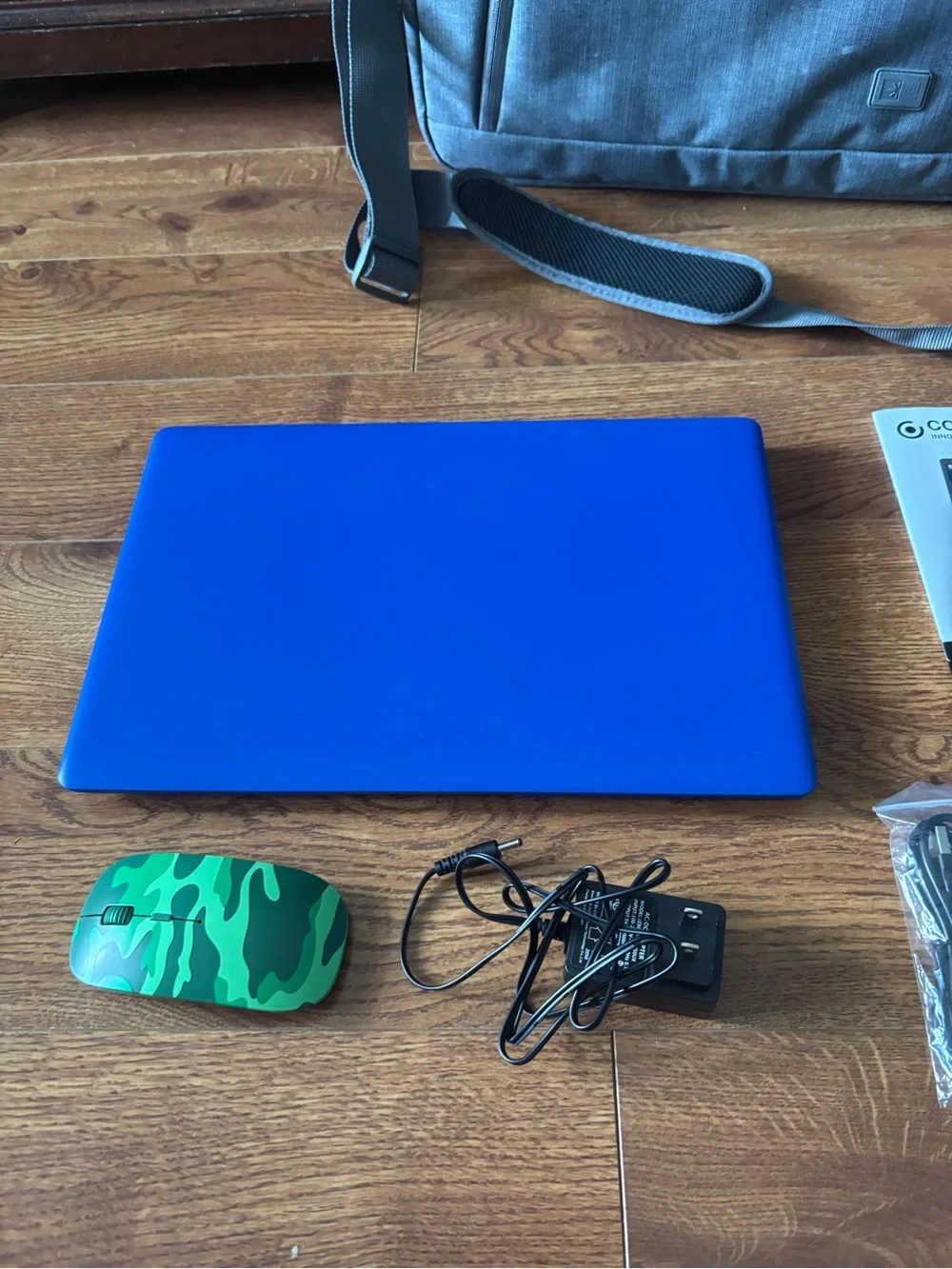 CORE bright blue